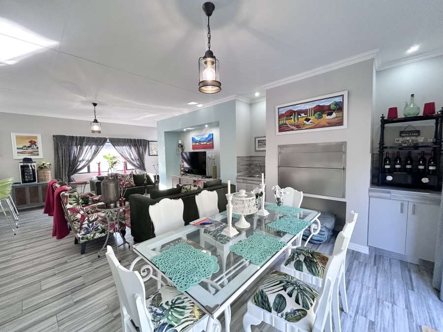 3 Bedroom Property for Sale in Marina Martinique Eastern Cape